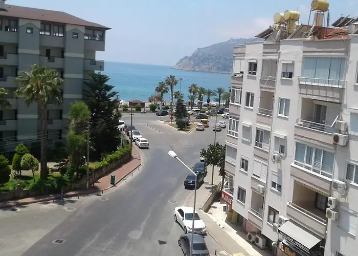 Ipek Apartotel Bed & Breakfast *