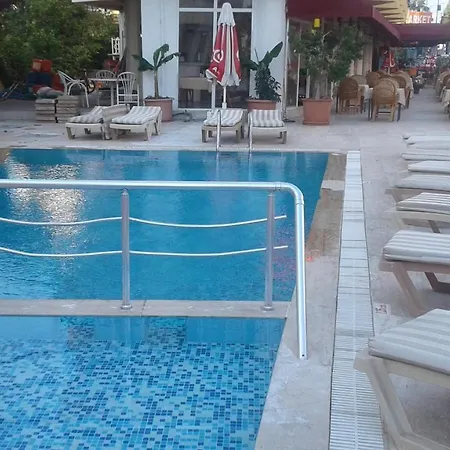 Ipek Apartotel Bed and Breakfast *