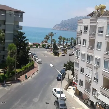 Ipek Apartotel Bed & Breakfast *