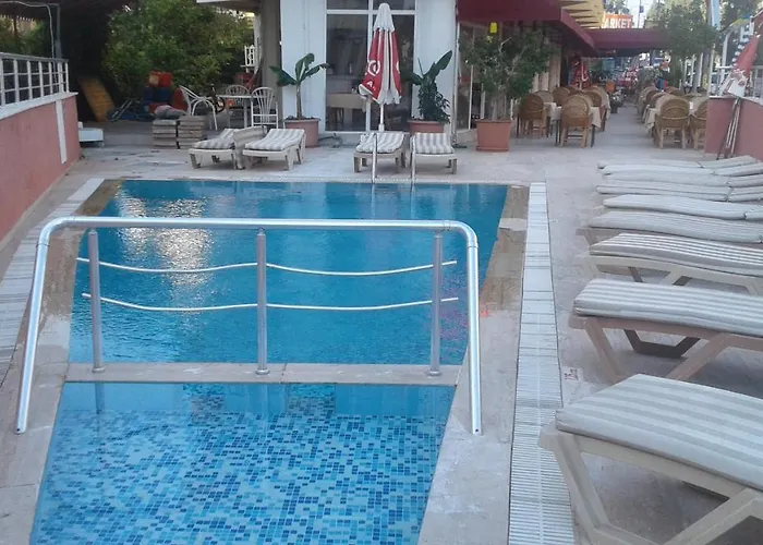 Ipek Apartotel Bed and Breakfast *